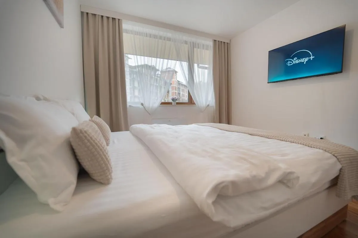 Pirin Sense Family Apt - Breakfast - Spa - Free Parking Bansko Apartment