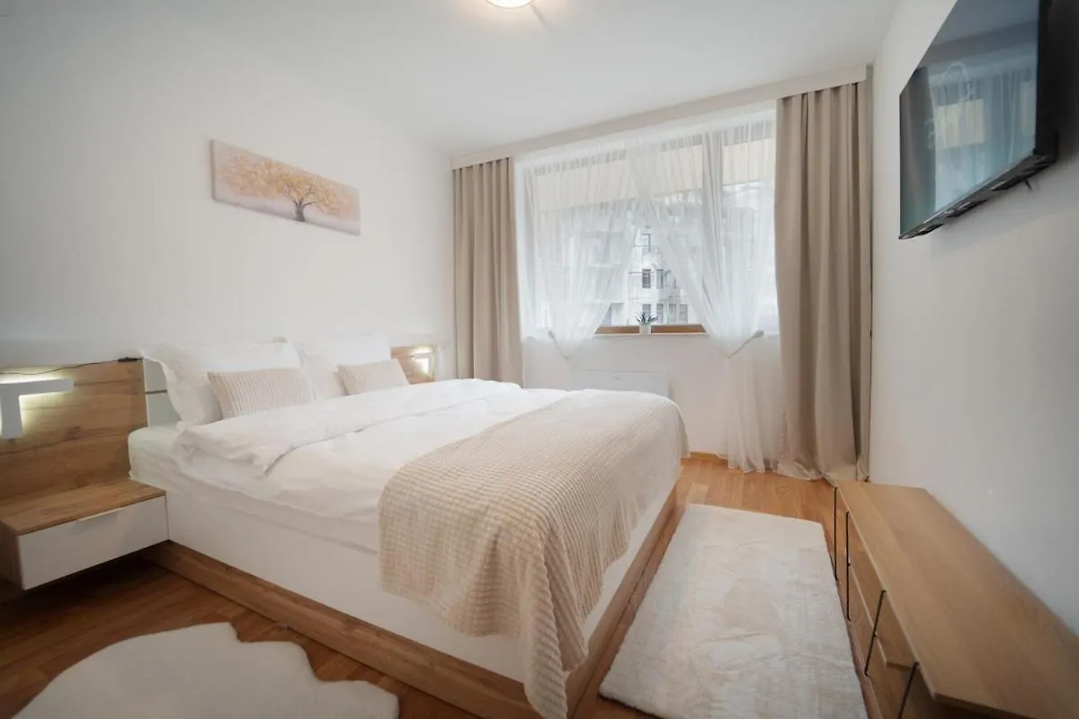 Apartment Pirin Sense Family Apt - Breakfast - Spa - Free Parking Bansko