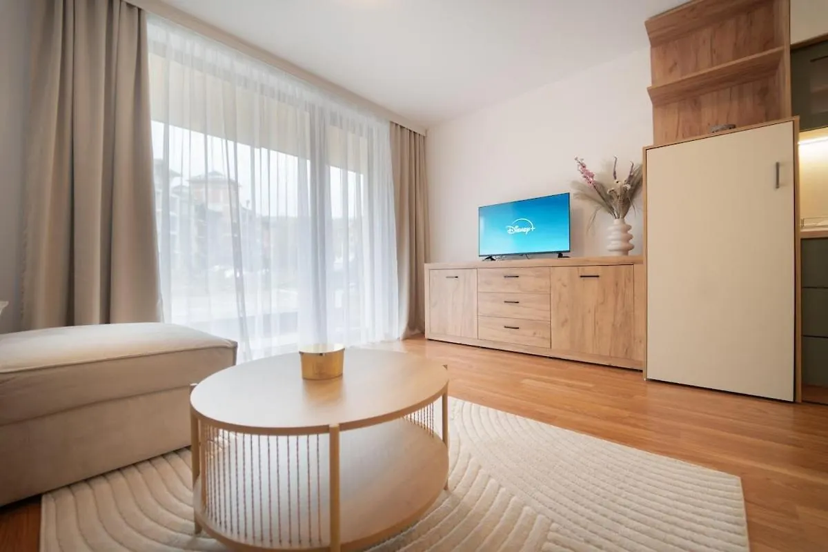 Pirin Sense Family Apt - Breakfast - Spa - Free Parking Bansko
